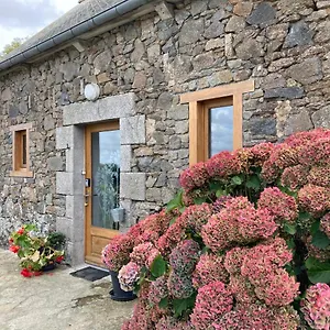 Hébergement de vacances Petite, Plouec-du-Trieux
