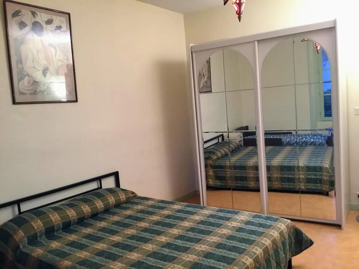 Séjour chez l'habitant Appartement La tanière du Corsaire -16 Pers à Redon France